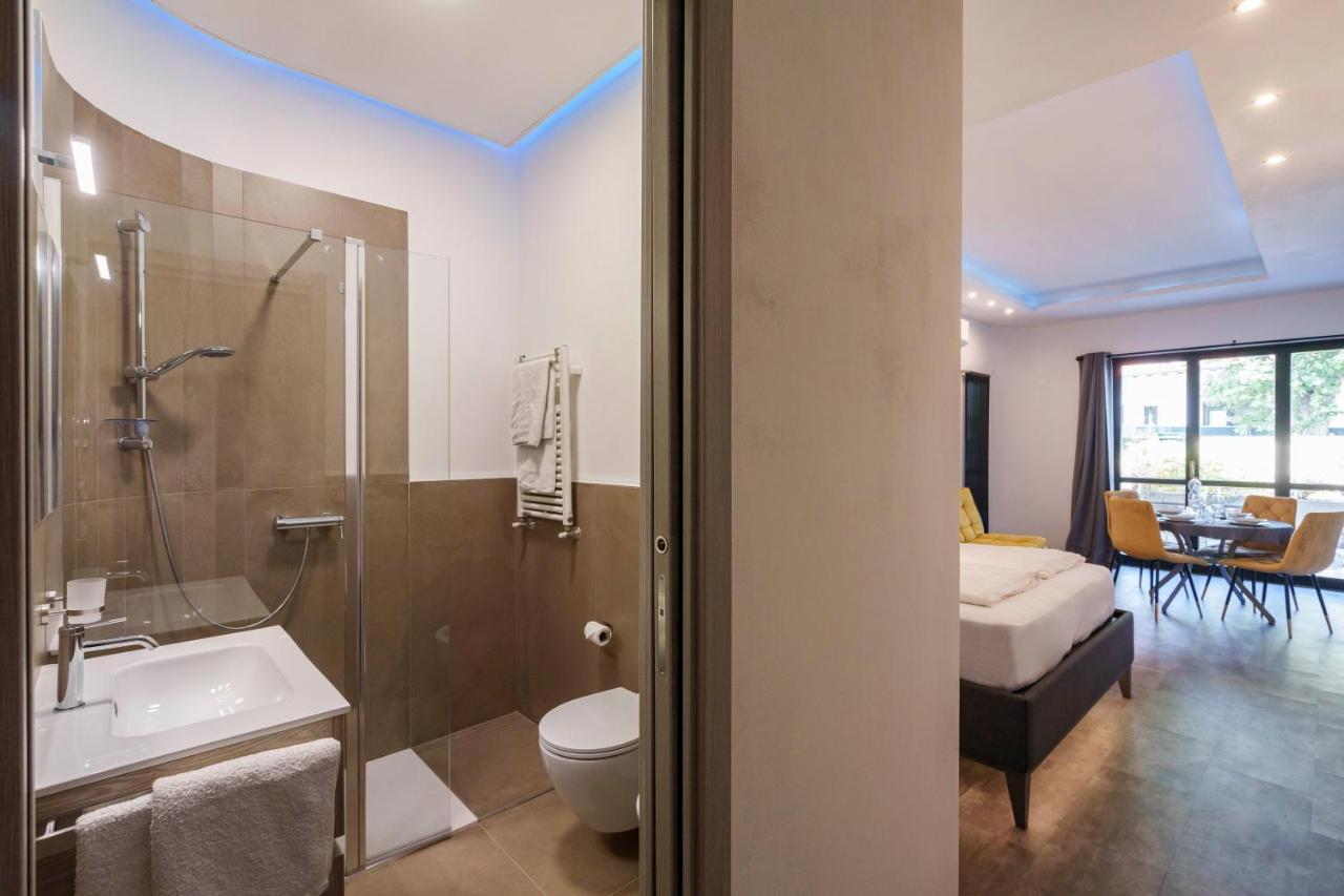 Lake Apartment Primea Sirmione Luaran gambar