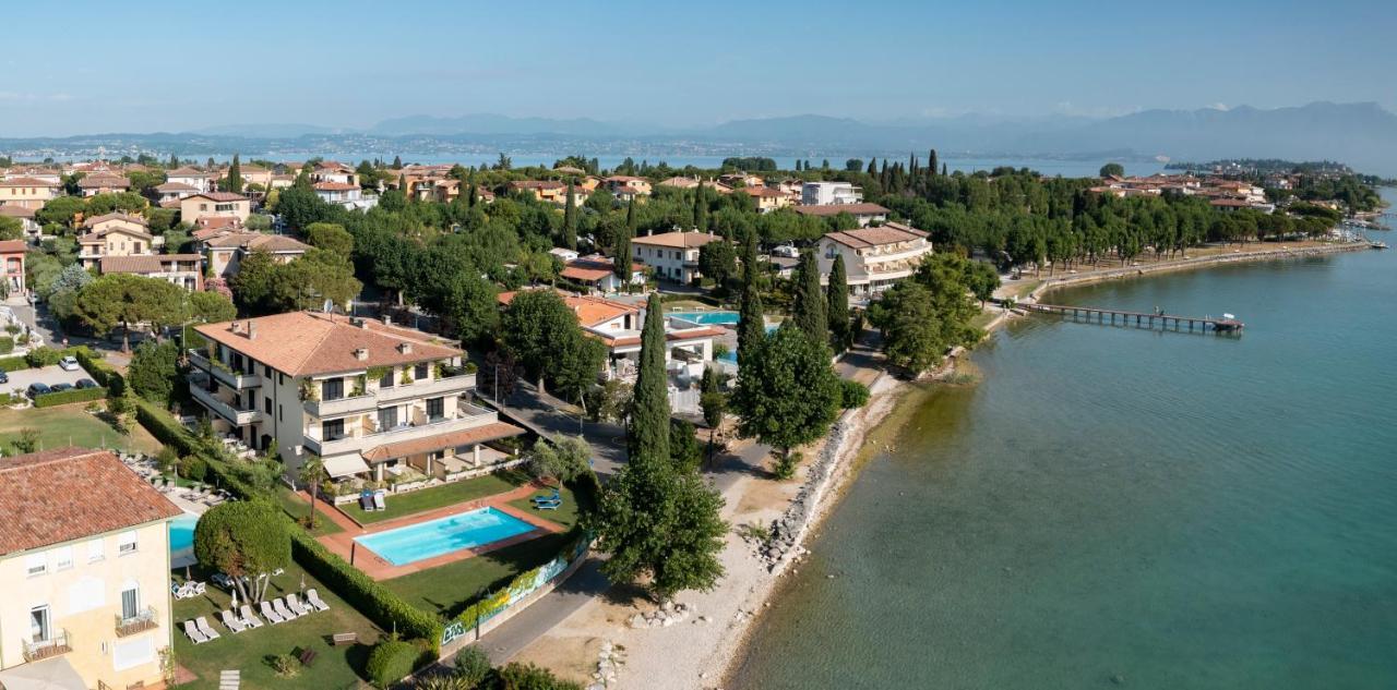 Lake Apartment Primea Sirmione Luaran gambar